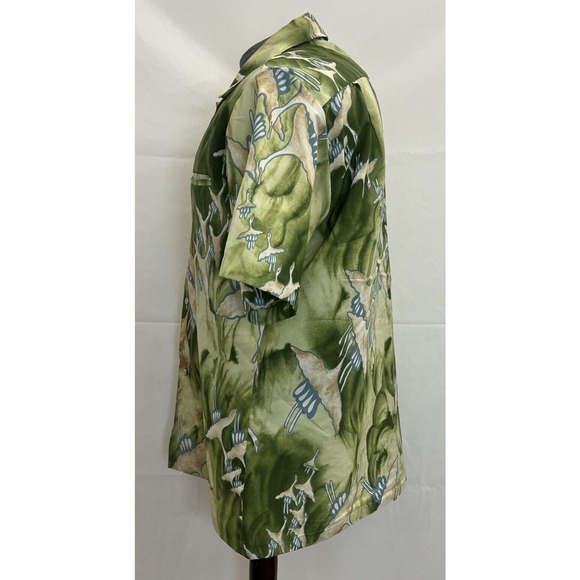 Malihini Hawaii Designer's Collectors Men's Green With Bird Print Hawaiian Shirt - Picture 2 of 9